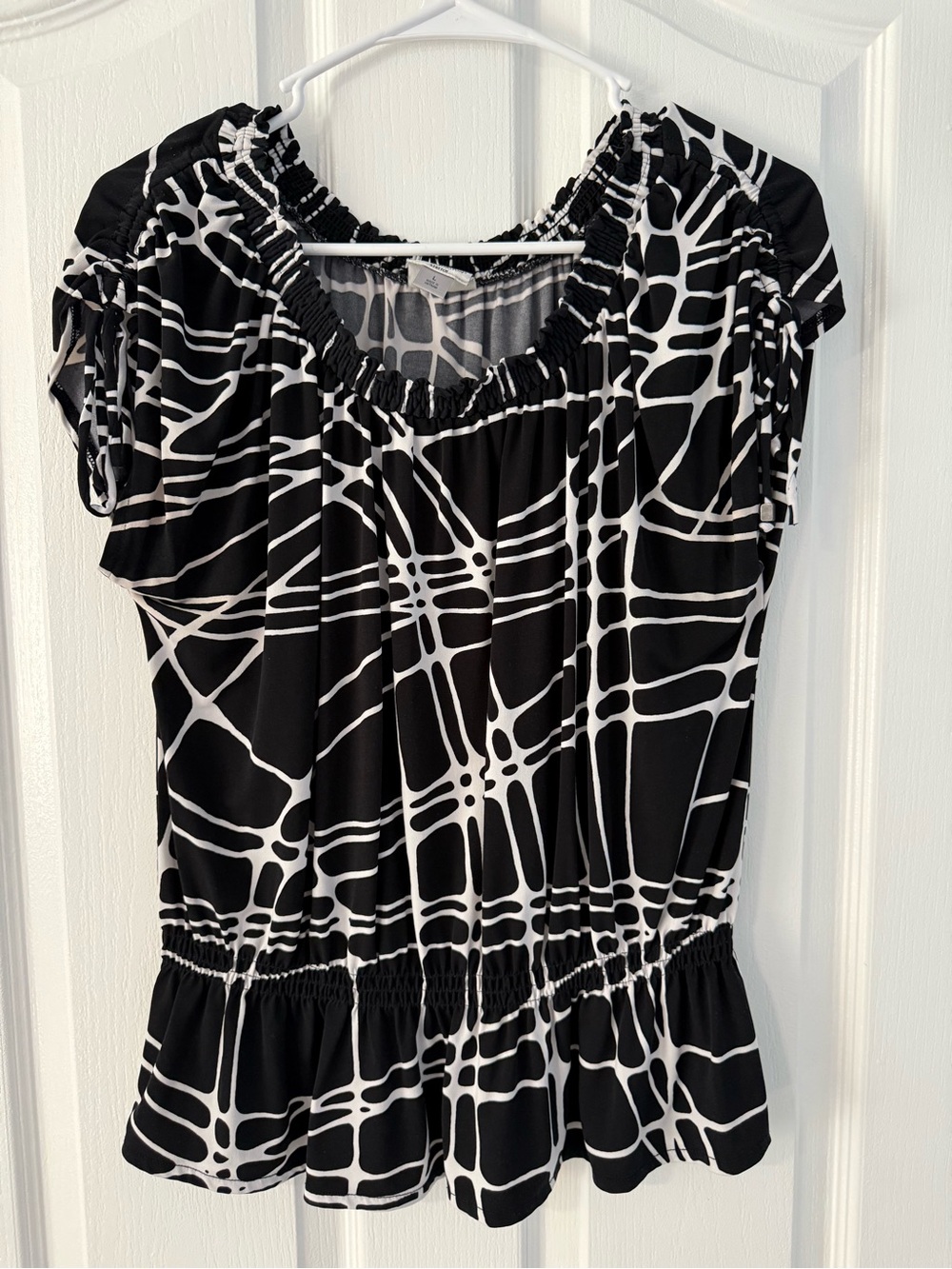 Worthington Black and White Abstract Print Peplum Top